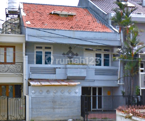 Rumah Tua Greenvile. 7.5 X 36. Jalan Lebar 2 Mobil. 1