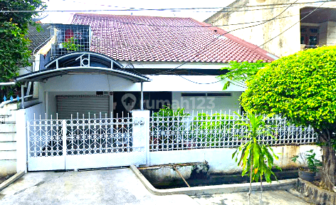 Rumah Tanjung Duren. 2 Lantai. 15x25. Jalan 3 Mobil. Siap Huni 2