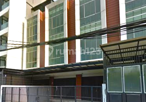 Ruko Gandeng. Ketapang Gajah Mada. 4 Lantai. 11X15. Jalan 3 Mobil. Siap Pakai