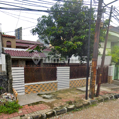 Tanjung Duren House. 1.5 Floors. 12x25. Wide Road for 3 Cars 2
