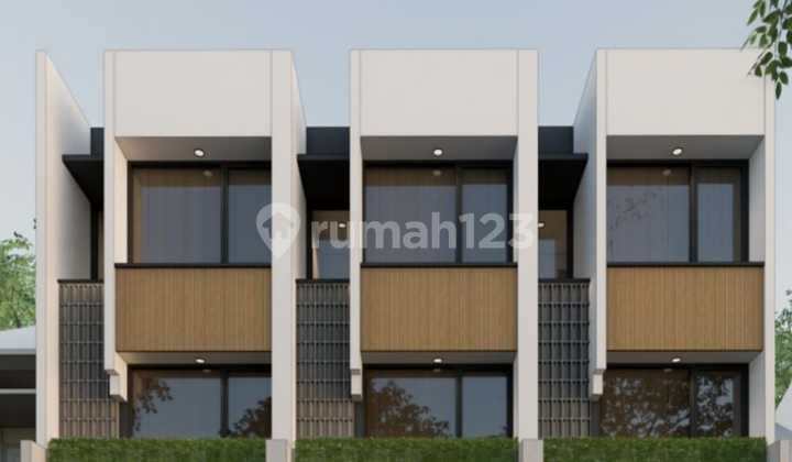 Rumah Baru. Tanjung Duren. 3 Lantai. 4X11. Masuk Mobil. Siap Huni