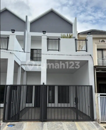 Rumah Baru. Citra Raya Boulevard. 2 Lantai. 5X25. Jalan 2 Mobil. Siap Huni