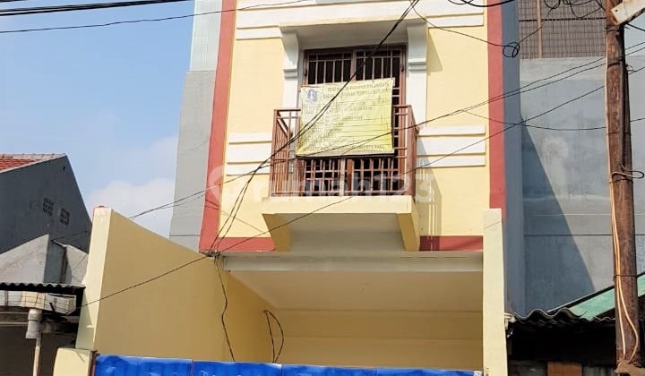 Rumah Baru Cideng. 4 Lantai. 3.3X16. Jalan 2 Mobil. Siap Huni