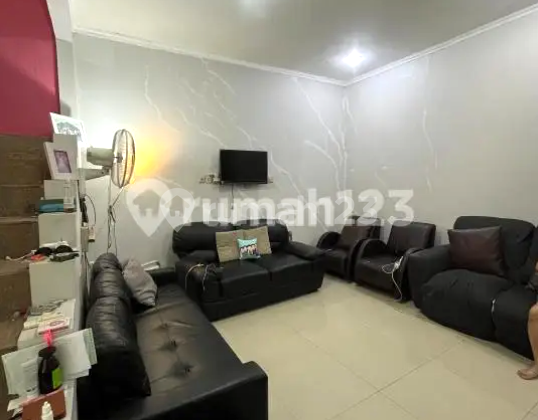 Rumah Tomang. 2.5 Lantai. 9X15. Jalan 2 Mobil. Siap Huni Rumah Tomang. 2.5 Lantai. 9X15. Jalan 2 Mobil. Siap Huni