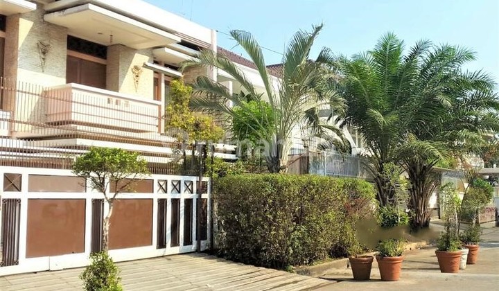 Rumah Green Garden. 2 Lantai. 12X25. Jalan Lebar 3 Mobil. Siap Huni 2