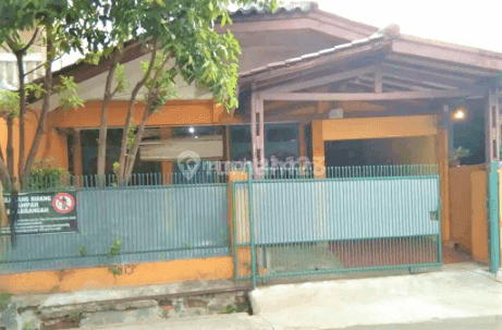 Rumah Tanjung Duren. 2 Lantai. 8x20. Jalan 2 Mobil. Dekat Mesjid 1