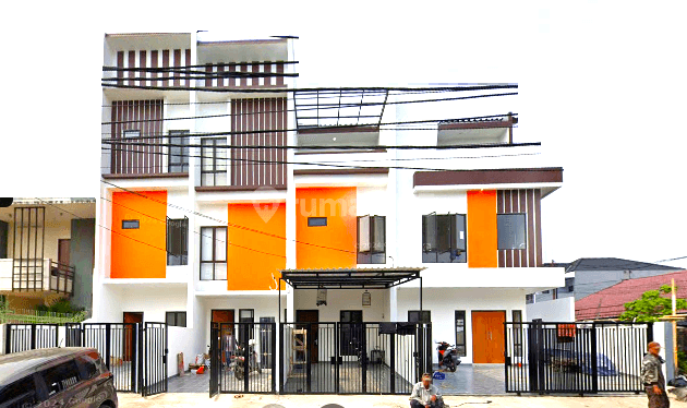 Rumah Baru. Tanjung Duren. 4 Lantai. 4 X 14. Jalan 2 Mobil. 2