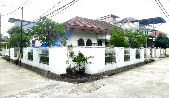 Rumah Hook. Sunrise Garden. 16X20. Jalan 2 Mobil