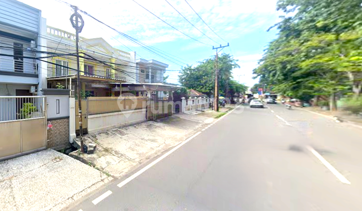 Rumah Citra Garden. 2.5 Lantai. 12X25. Jalan Lebar 4 Mobil. Semi Furnish. Siap Huni 2