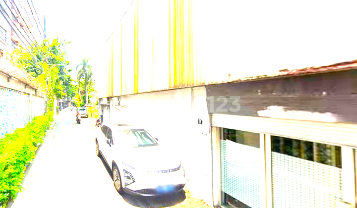 Old Cideng House. 6X15. Car Accessible