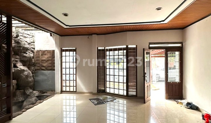 Rumah Citra Garden. 2 Lantai. 10X20. Jalan Lebar 3 Mobil. Siap Huni