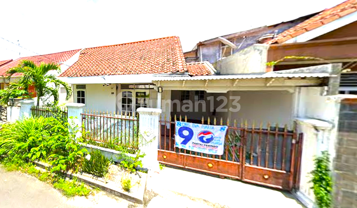 Rumah Tua. Citra Garden. 10X15. Jalan Lebar 3 Mobil