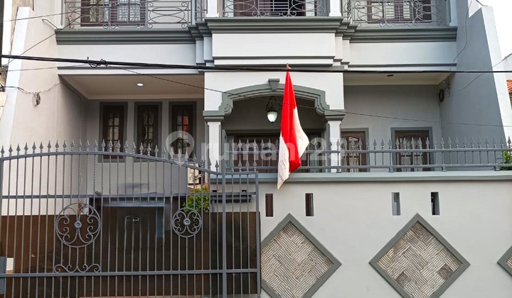 Rumah Tanjung Duren. 3 Lantai. 9X20. Jalan Lebar 3 Mobil. Siap Huni 2