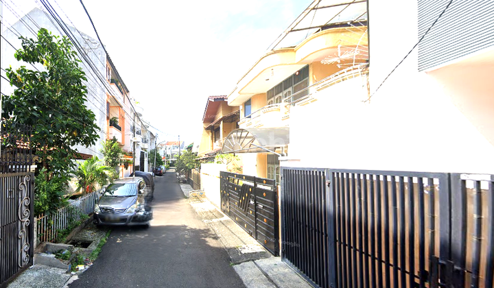 Tomang House. 2.5 Floors. 5.5x14.5. Two-Car Road. Ready to Occupy 2