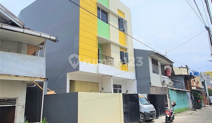 Rumah Baru Cideng. 4 Lantai. 4.5X14. Jalan 2 Mobil. Siap Huni 2