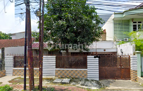 Rumah Tanjung Duren. 1.5 Lantai. 12X25. Jalan Lebar 3 Mobil