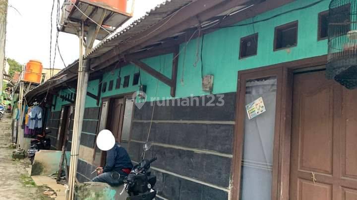 Kontrakan 12 Pintu Bawah Njop SHM Beji Timur Tol Jagorawi, Depok 1