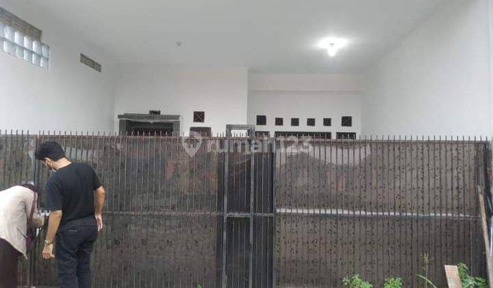 Rumah Cantik SHM Imb Komplek Permata Asri Sawangan Baru, Depok 2