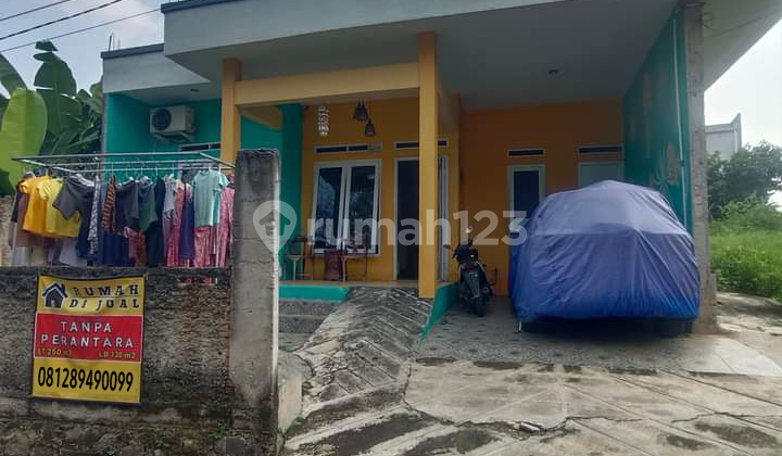 Beautiful House, 241 sqm Land Certificate, Villa Pamulang Mas, Bambu Apus, Pamulang, South Tangerang 2