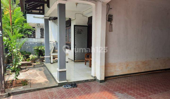 Rumah 2 Lantai di Dalam Komplek Moneter Kembangan. Harga Nego 2