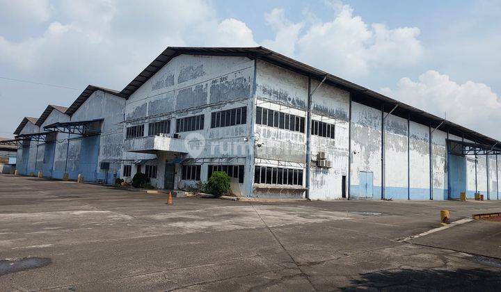 Pabrik di Komplek Industri Jatake Lokasi Dekat Akses Masuk . Jual Cepat 1