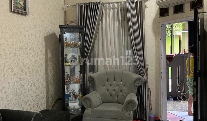 Rumah di Perum Duta Graha Harapan Bekasi Siap Huni