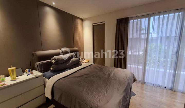 Rumah Hook Siap Huni di Wisteria Cakung 2