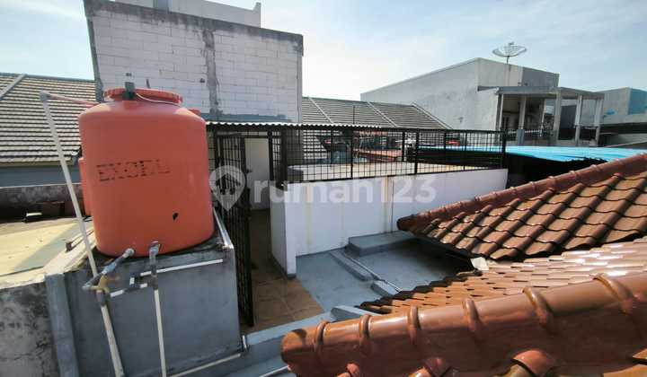 Price Drop for Metland Menteng 2-Story House Ready to Occupy 2