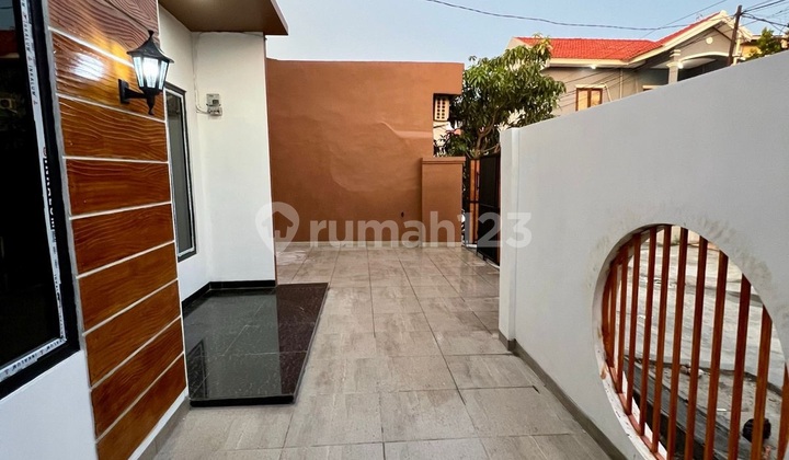 New Scandinavian Model House Ready to Occupied in Harapan Indah 2