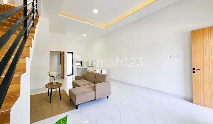 Nice Minimalist House in Harapan Indah Ready to Occupy 2