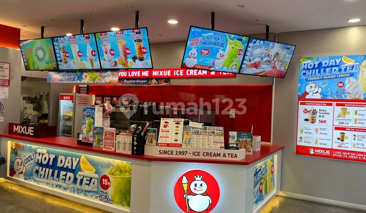 2.5-Story Ex-Cafe Shop House in Buaran Regency Ready for Use 2