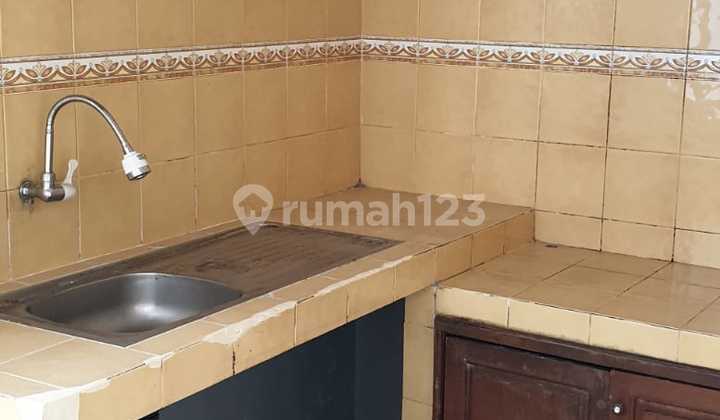 Rumah 2 Lantai di Bulevar Hijau Kota Harapan Indah 2