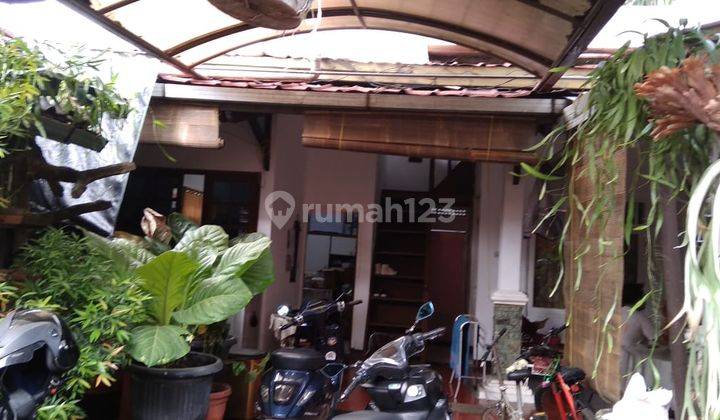 Dijual Cepatt Rumah Tinggal 2 Lantai Di Daerah Jakarta 1