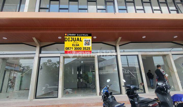 Dijual Ruko Baru 3 Lantai Siap Pakai Luas 160m2, Cocok Dijadikan Kantor Atau Tempat Usaha Parkiran Luas Keamanan 24 Jam di Mainroad Cikutra Kota Bandung 1