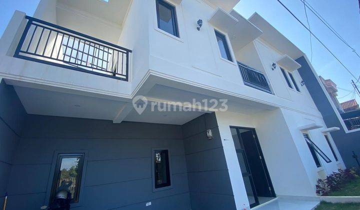 Dijual Rumah Baru 2 Lantai Luas 120 M2 Dalam Komplek Hanya 7 Menit Menuju Mall Tsm, Turangga Bandung