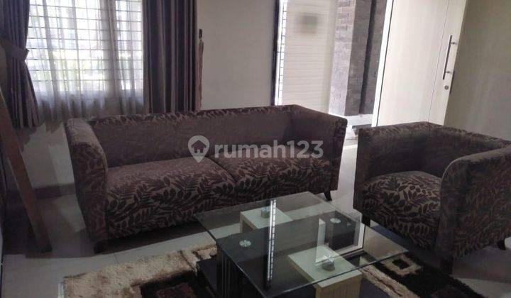 Dijual Rumah 2 Lantai Full Furnished Siap Huni 3 Kamar Tidur Lippo Cikarang 2