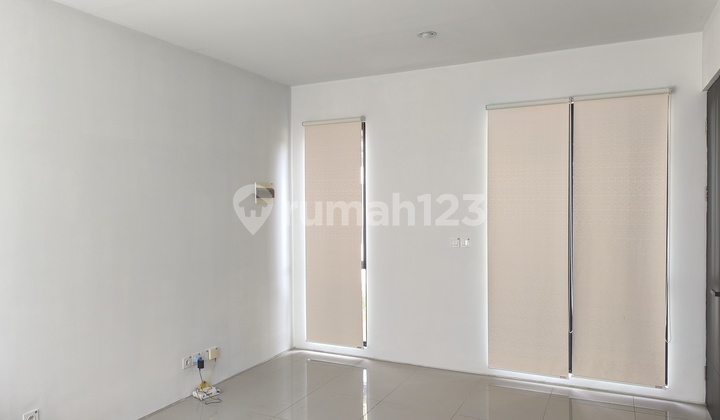 Disewa Rumah Semi Furnished 2 Lantai 2 Kamar Tidur View Taman Citra Garden Jakarta Barat 2