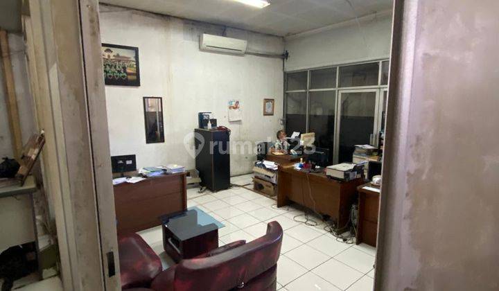 Dijual Kantor 3 Lantai Luas 320 M2 Hanya 2 KM Menuju Gerbang Tol Mohammad Toha Mainroad Soekarno Hatta Bandung Kidul 2