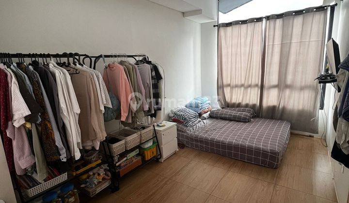 Dijual Rumah Baru Dalam Cluster 2 Lantai 3 Kamar Tidur di Lippo Cikarang 2