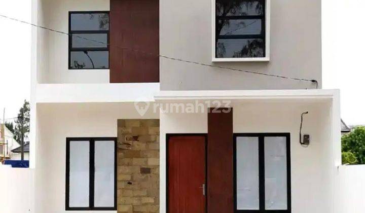 Dijual Rumah 2 Lantai 4 Kamar Tidur 2 Kamar Mandi Luas 98m2 Dalam Cluster Deltasmas 1