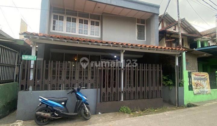 Dijual Rumah 2 Lantai Luas 200 M2 Siap Huni 4 Kamar Tidur Sukamiskin Bandung Timur 1