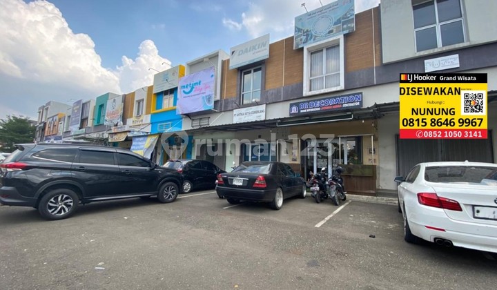 Disewakan Ruko Boulevard 2 Lantai, Bebas Parkir Hanya 500M Dari Mall Living World Grand Wisata, Bekasi Disewakan Ruko Boulevard 2 Lantai, Bebas Parkir Hanya 500M Dari Mall Living World Grand Wisata, Bekasi