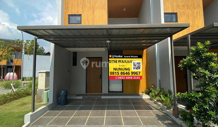 Disewakan Rumah Baru Posisi Hook Full Furnished 3 Kamar Tidur Grand Wisata Bekasi, Akses Langsung Tol Tambun 1