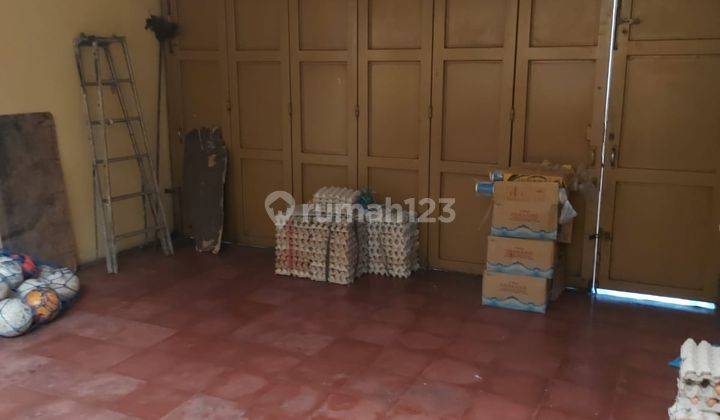 Dijual Rumah 2 Lantai Luas 320 m2, 7 Kamar Tidur Cocok Untuk dijadikan Hunian atau Kos-kosan, Lokasi Strategis dekat Fasilitas Umum di Jalan Terusan Jakarta Antapani Bandung Timur 2