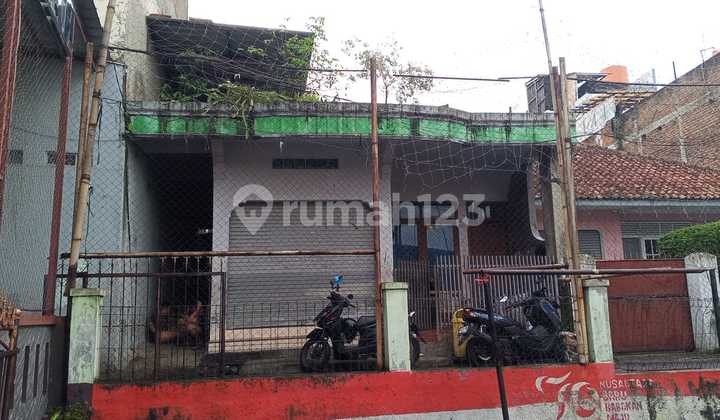 Dijual Rumah + Toko, 2 Kamar Tidur, Cocok dijadikan Hunian atau Usaha Kostan, dekat Universitas Widyatama, Kampus ITenas, Universitas Sangga Buana, Cikutra Bandung