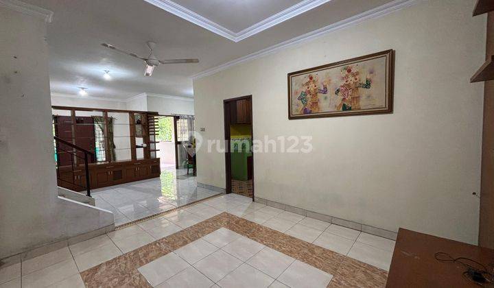 Disewakan Rumah Boulevard Grand Wisata Furnished 4 Kamar Tidur 100m Dari  Pasar Modern  Dan Masjid Raya Dan Sekolah Ipeka Dan Al Azhar , 1km Dari Toll Tambun Grand Wisata Bekasi 1