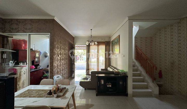 Dijual Rumah Grand Wisata 2 Lantai dalam Cluster, 4 Kamar Tidur, Luas 119m2, bisa KPR, 1KM dari Mall Living World, Akses Langsung Tol Tambun Grand Wisata Bekasi 1
