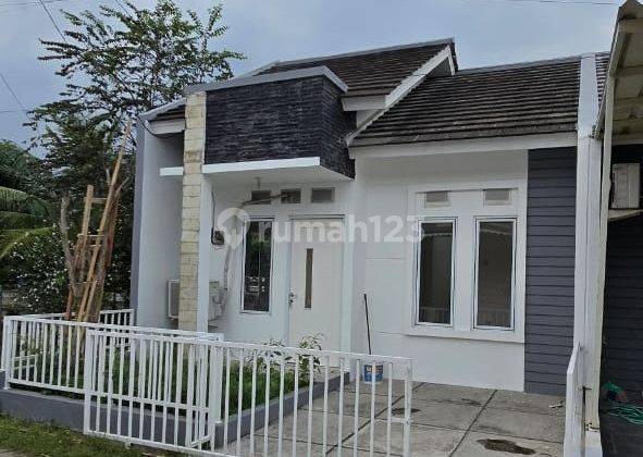 Disewakan Rumah 1 Lantai Siap Huni, Bebas Banjir, Lokasi Strategis di Bekasi 1