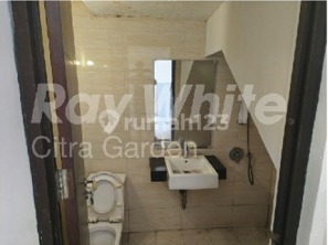 "Rumah Idaman Keluarga: Fasilitas Lengkap (Taman Bermain, Keamanan 24 Jam), Desain Modern" 2