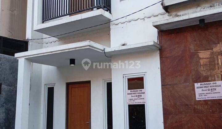 Rumah oper kredit  2 lantai 98jt di Cibinong Bogor Bebas BI Checking 2